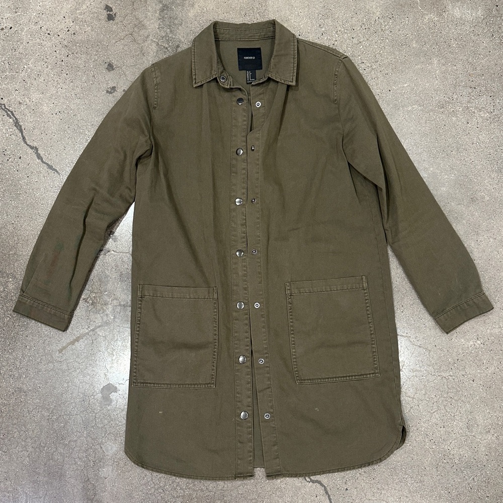 Long Button Top with Metal Buttons